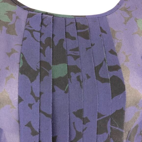 Ann Taylor Loft Purple Black Green Floral Short Sleeve Top Feminine Ruffle Front - Picture 4 of 16